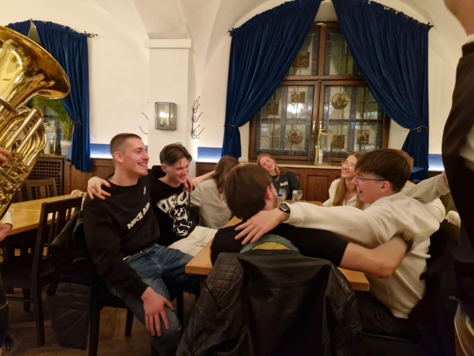 Leerlingen samen in de klas
